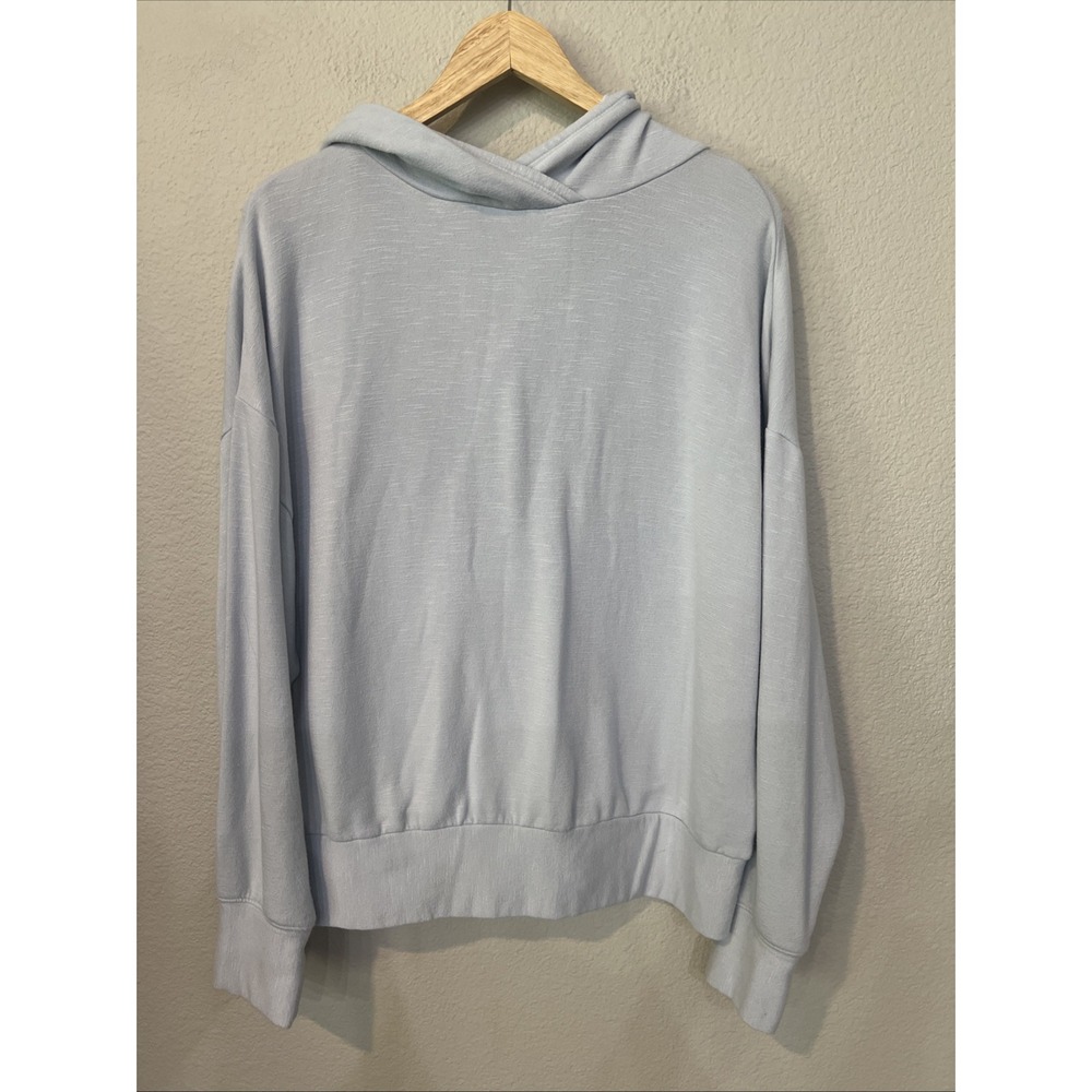 Fabletics Hoodie LIGHT BLUE Sweatshirt Soft Athlesiure MEDIUM